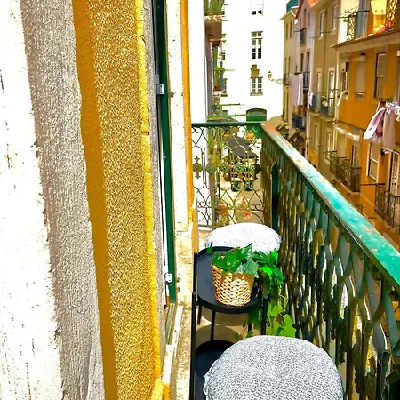 Apartment Charming Flat In Chiado-lisbon Lisbon