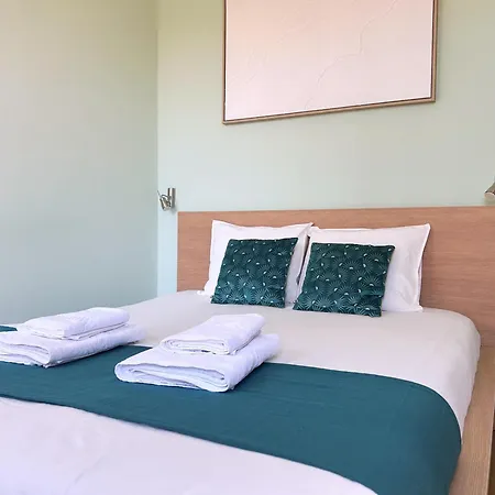 Apartment Charming Flat In Chiado-lisbon *