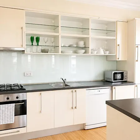 Charming Flat In Chiado-lisbon Apartman